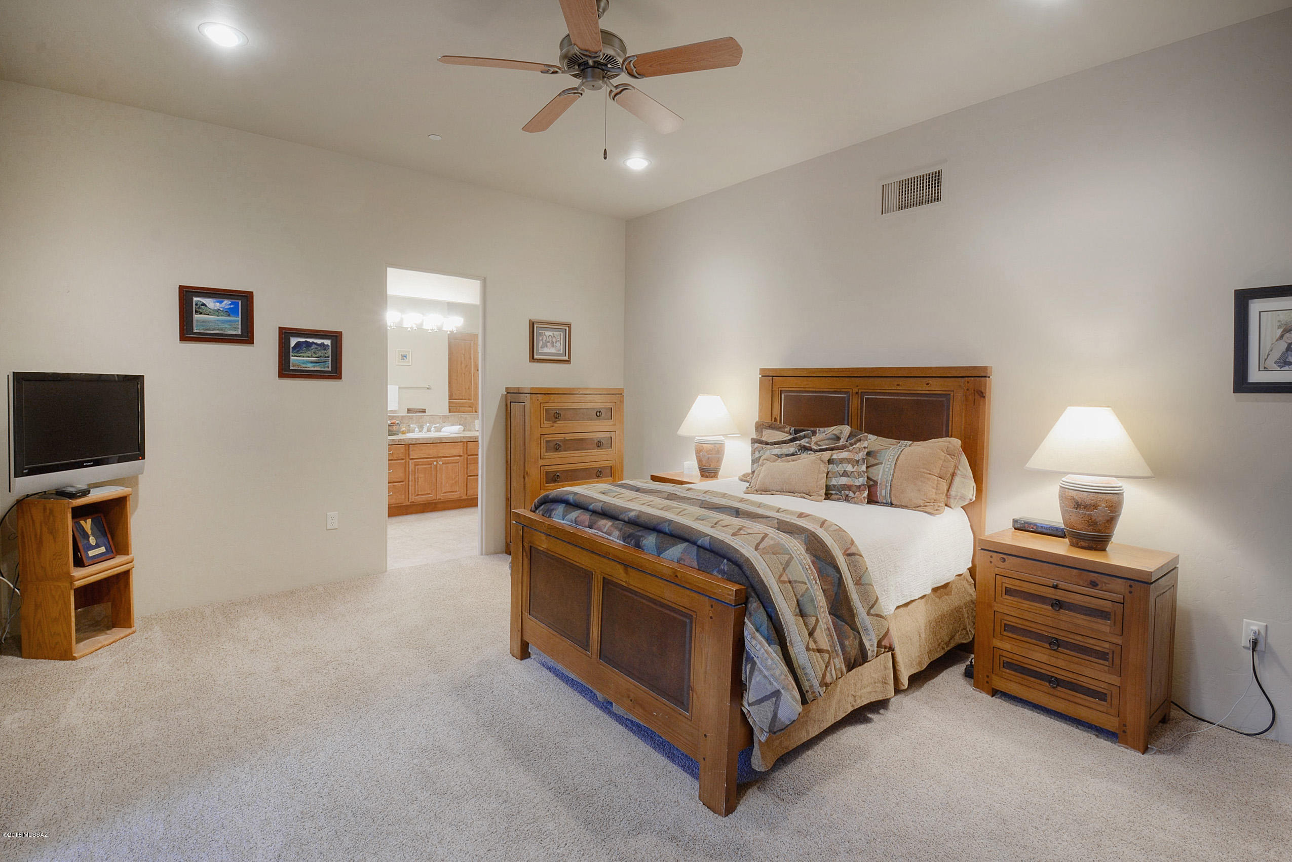 736 West Sedona Ridge Place Oro Valley, AZ 85755 - Photo 19 of 30