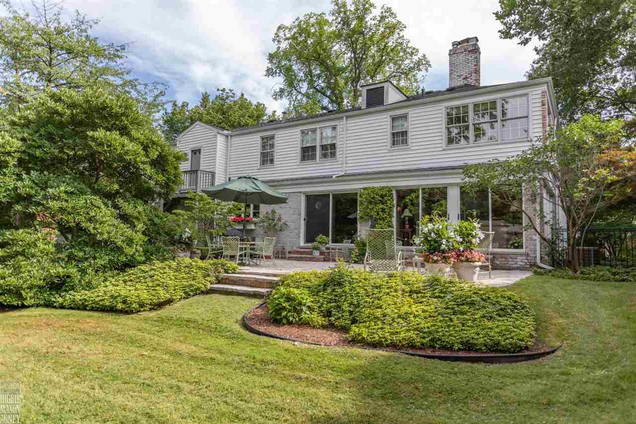 166 Lewiston Road Grosse Pointe Farms, MI 48236 - Photo 35 of 39
