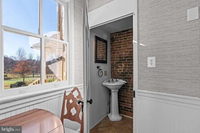 $750,000 | 120 Water Street, New Windsor, MD 21776