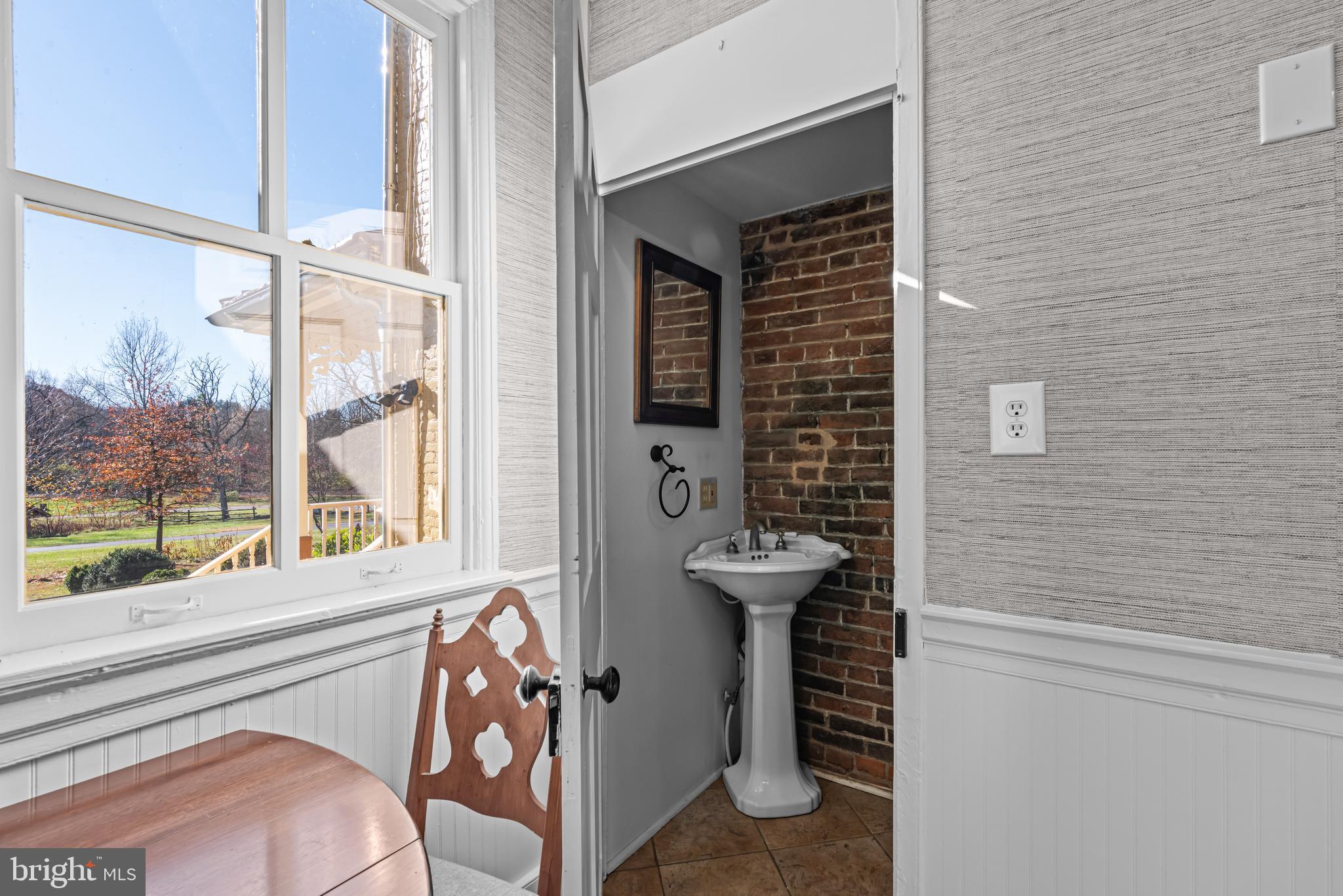 120 Water Street New Windsor, MD 21776 - Photo 31 of 67