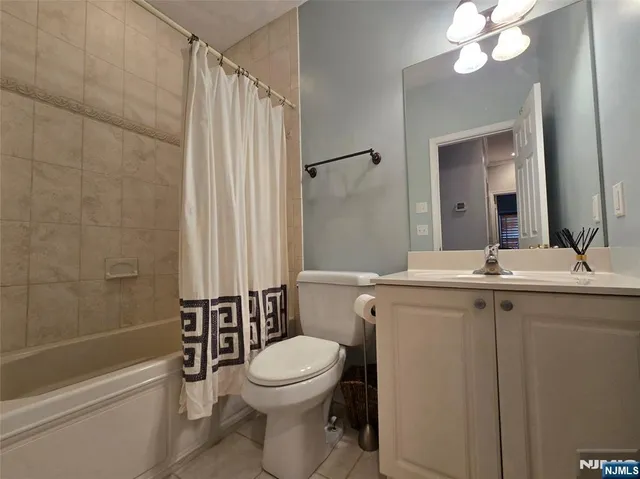 $495,000 | 109 Hawthorne Avenue, Unit 109C, Park Ridge, NJ 07656