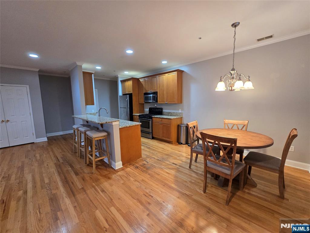 109 Hawthorne Avenue, Unit 109C Park Ridge, NJ 07656 - Photo 8 of 25