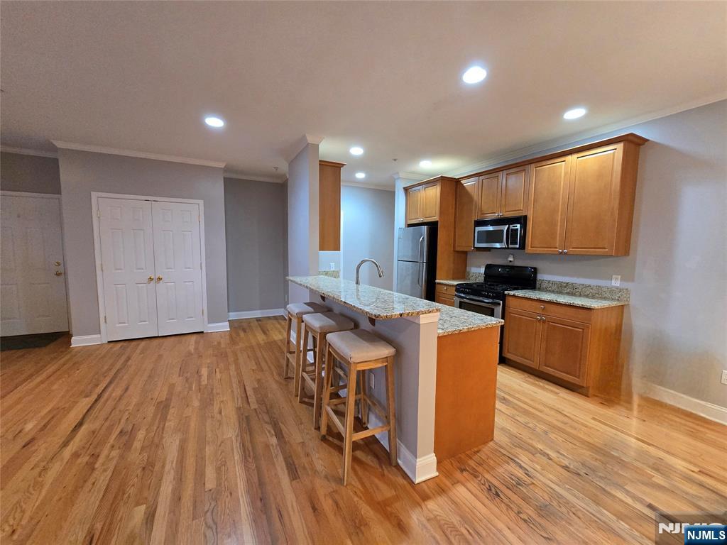 109 Hawthorne Avenue, Unit 109C Park Ridge, NJ 07656 - Photo 9 of 25