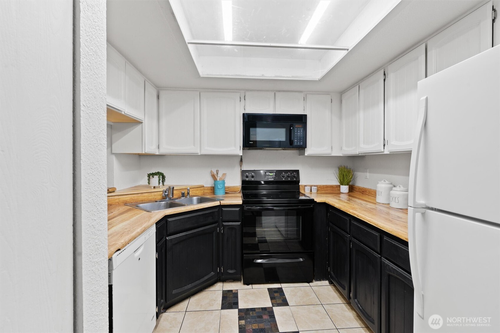 2509 Northeast 4th Street, Unit 316 Renton, WA 98056 - Photo 10 of 27