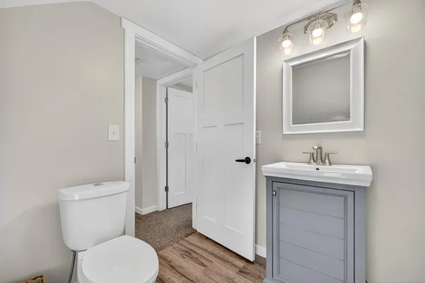 $189,900 | 560 Paris Avenue, Lansing, MI 48910