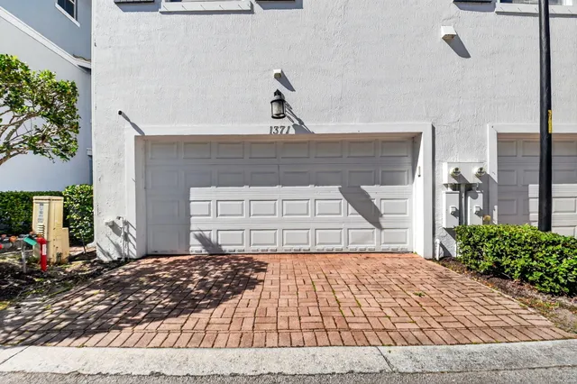$3,175 | 1371 Vía De Pepi, Boynton Beach, FL 33426