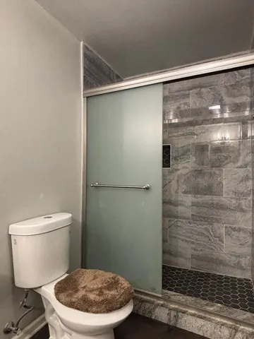 $2,600 | 2015 Williamsburg Drive, Streamwood, IL 60107