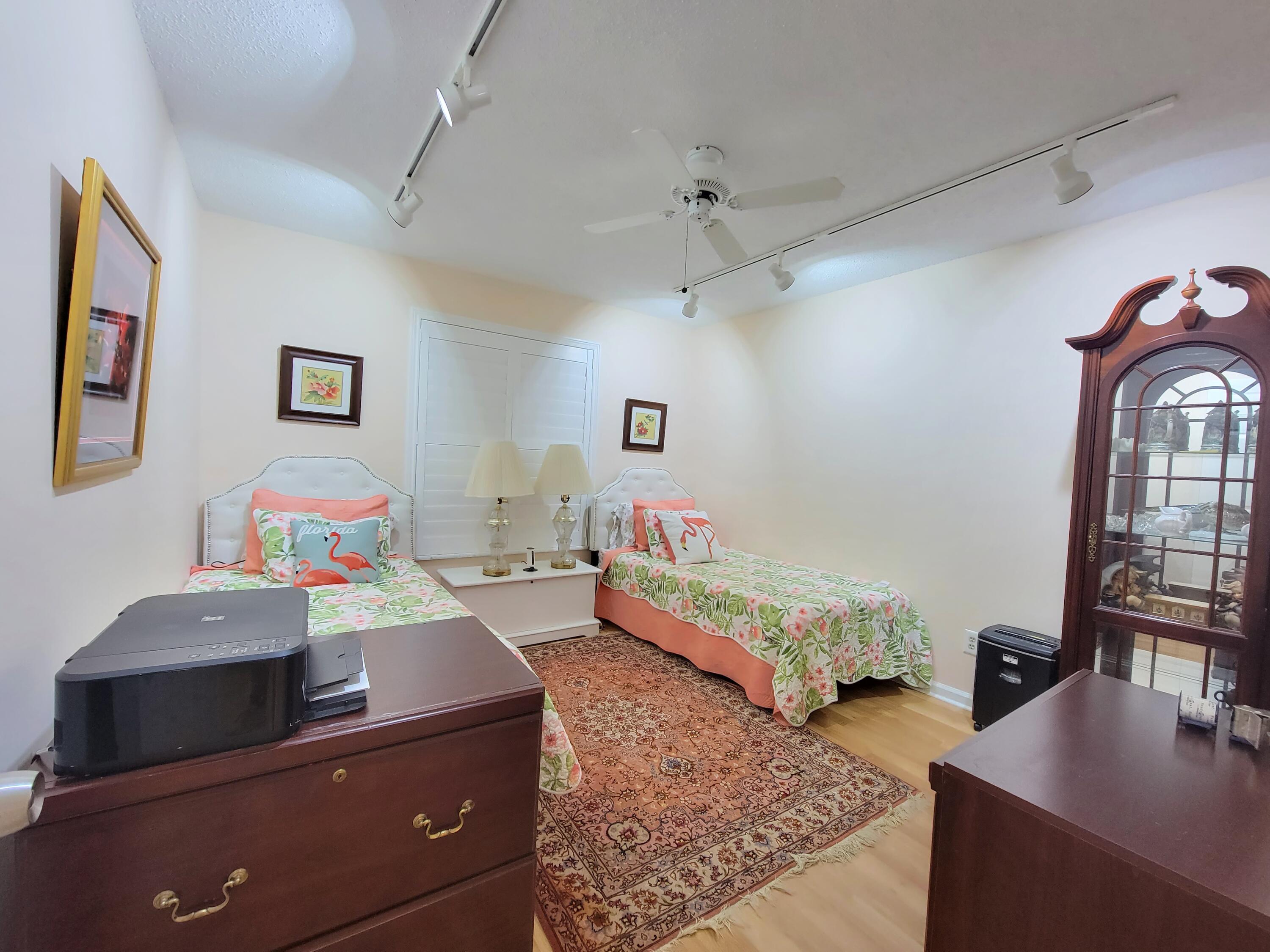 1072 Keystone Drive, Unit E Jupiter, FL 33458 - Photo 14 of 25 20221008_144152