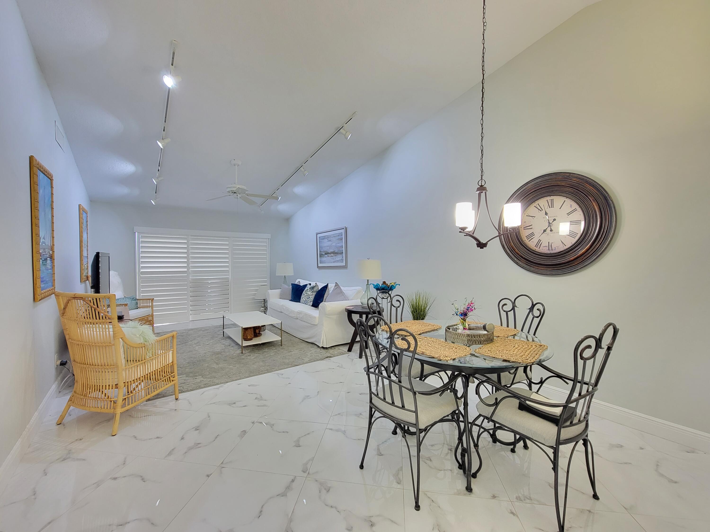 1072 Keystone Drive, Unit E Jupiter, FL 33458 - Photo 4 of 25 20221012_171653