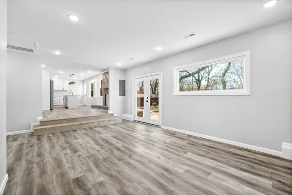 $2,000 | 1581 Freestone Drive, Clarksville, TN 37042