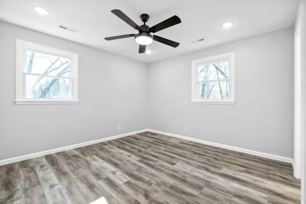 $2,000 | 1581 Freestone Drive, Clarksville, TN 37042