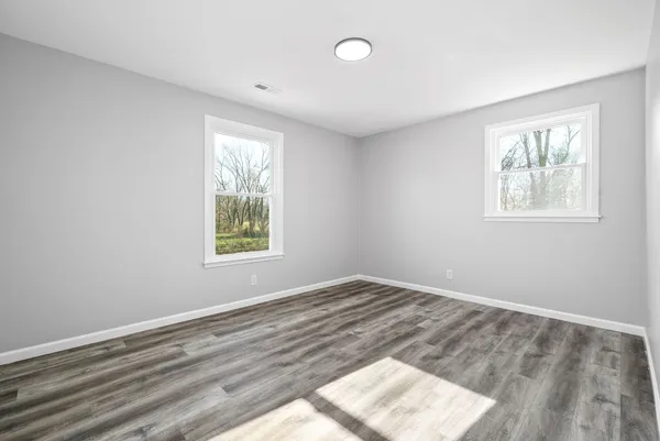 $2,000 | 1581 Freestone Drive, Clarksville, TN 37042