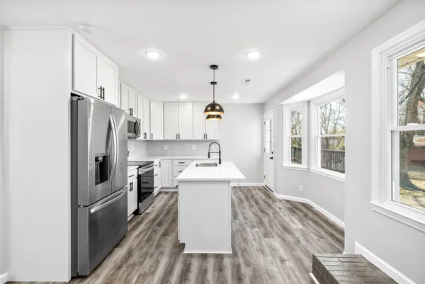 $2,000 | 1581 Freestone Drive, Clarksville, TN 37042