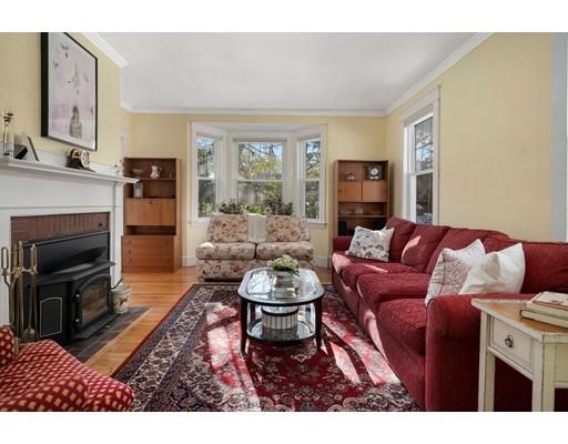 18 Jones Road Weston, MA 02493 - Photo 2 of 28