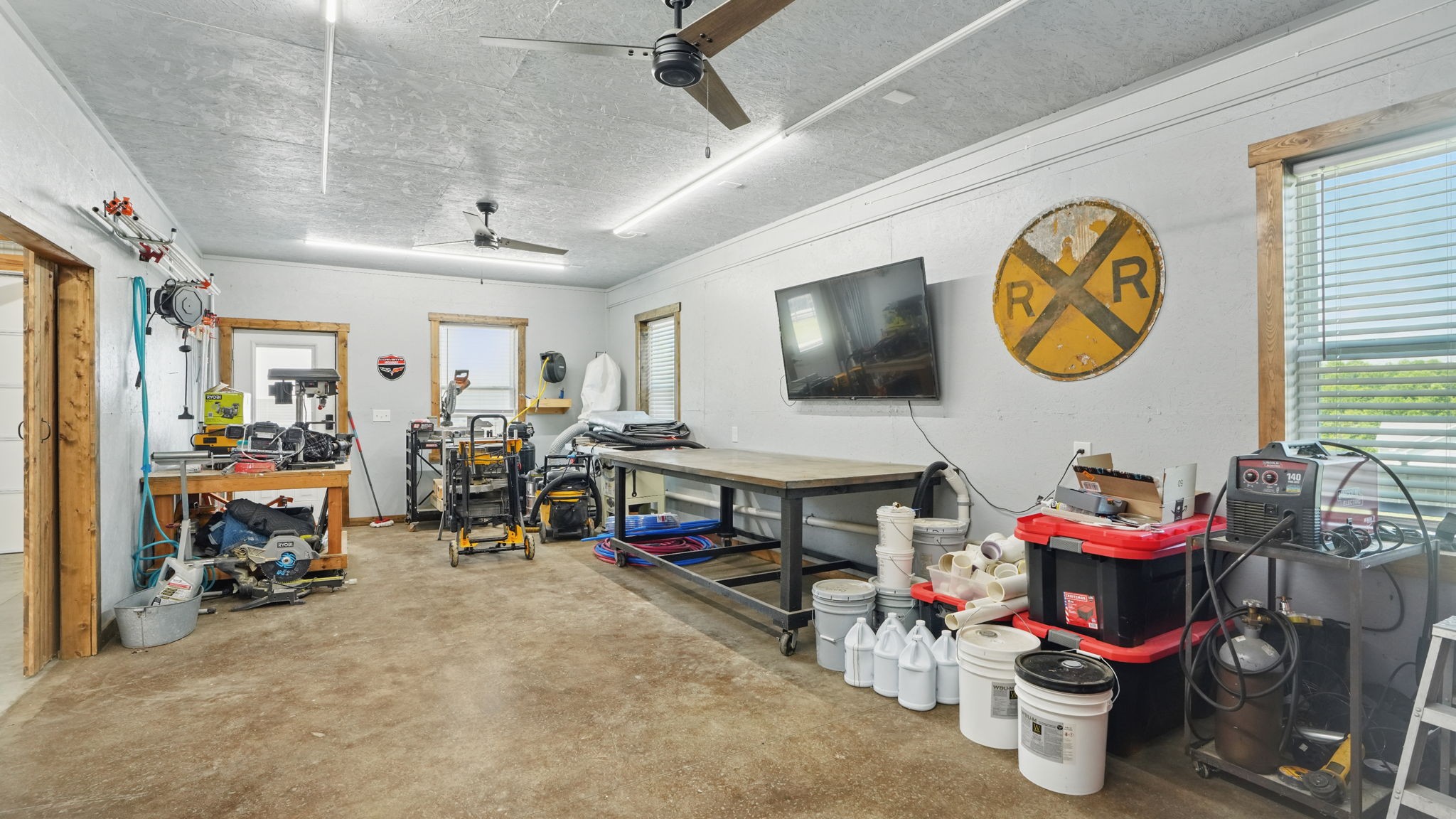 211 Claypool Road Bethpage, TN 37022 - Photo 39 of 73