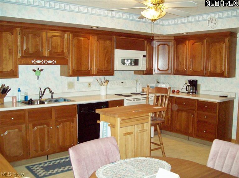 9151 Inverrary Warren, OH 44484 - Photo 17 of 23 Gallery Image 17