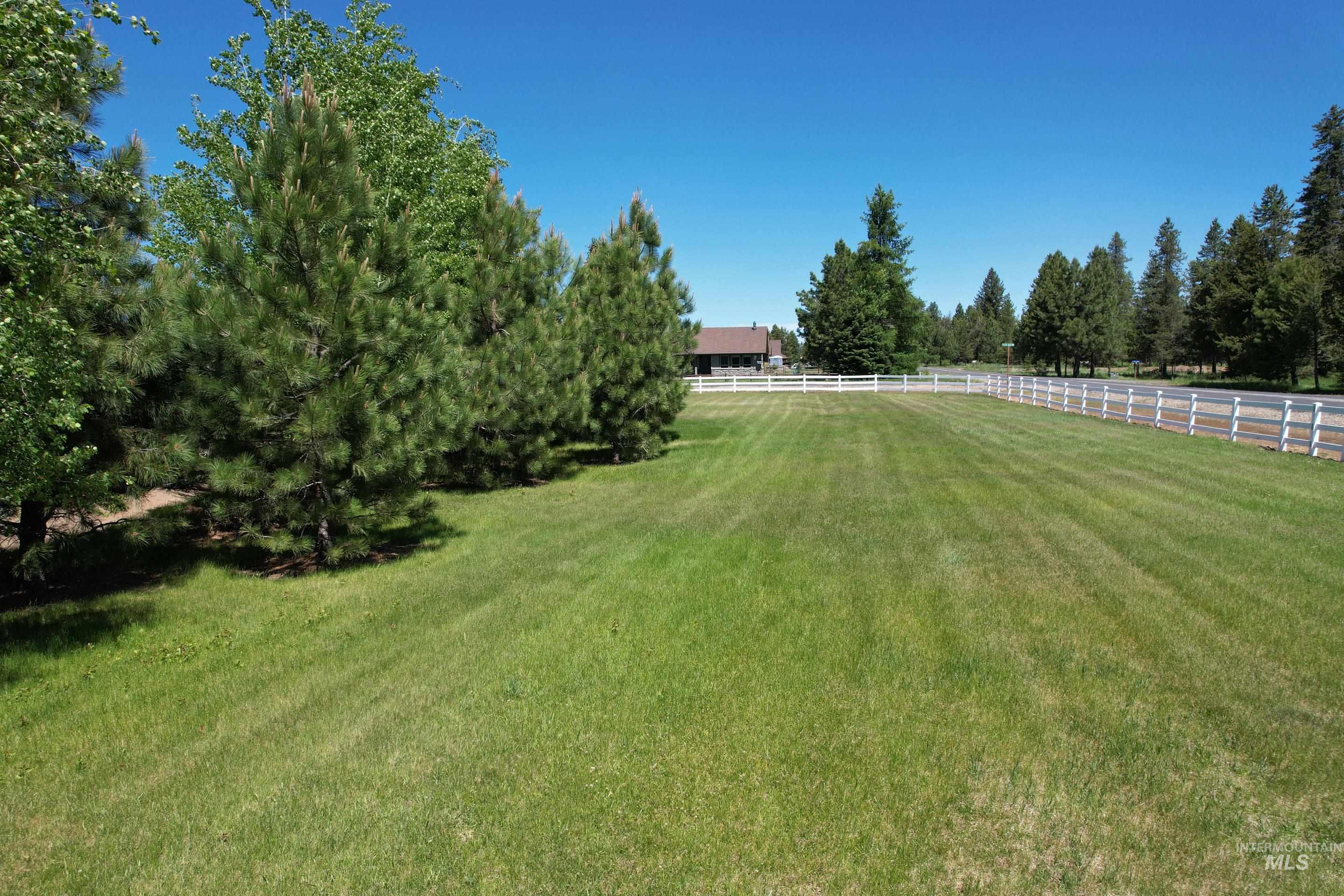 13761 Clear View Road McCall, ID 83638 - Photo 14 of 38