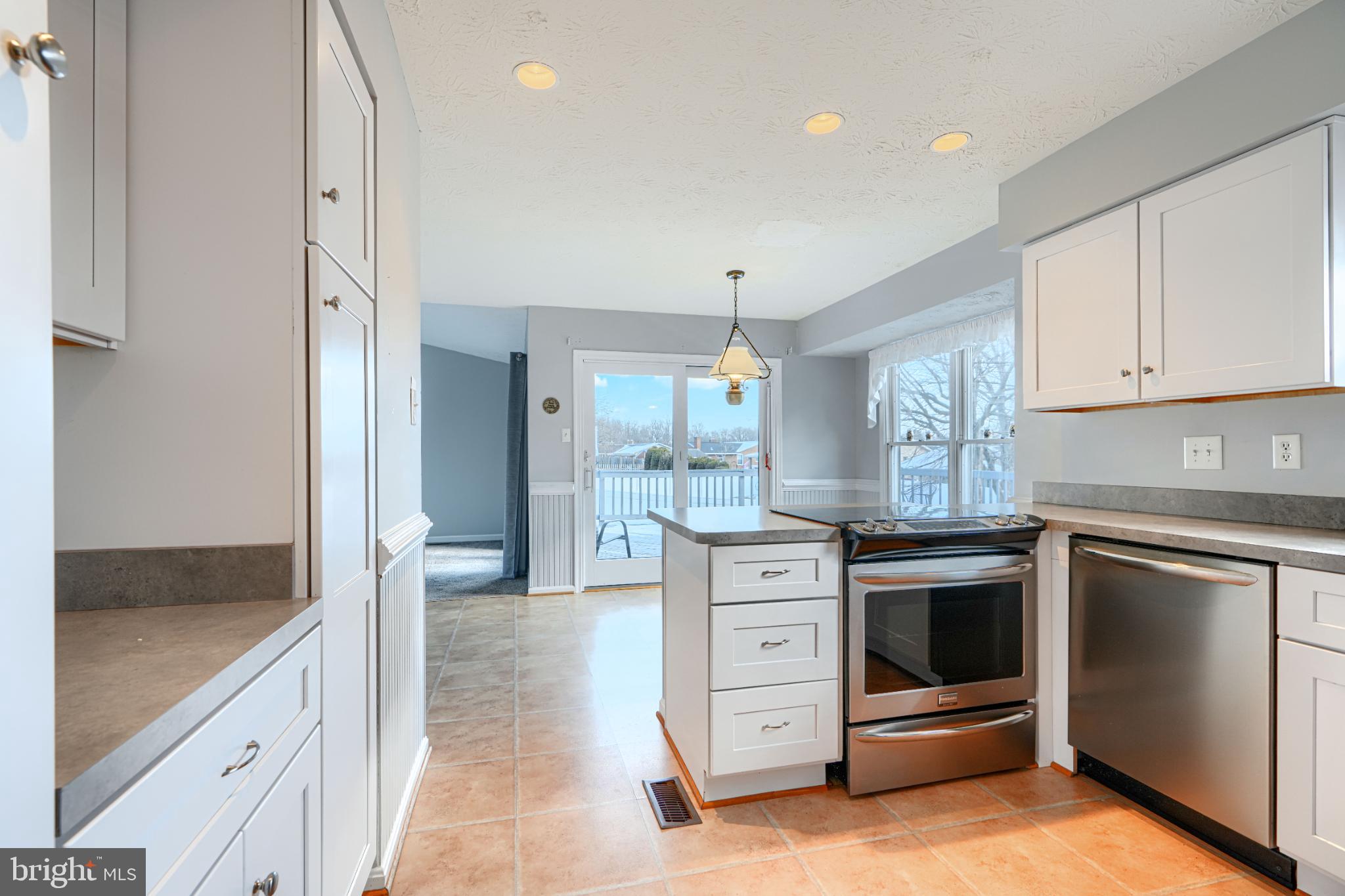 9213 Ramblebrook Road Nottingham, MD 21236 - Photo 17 of 51 Bright and airy kitchen with modern finishes.