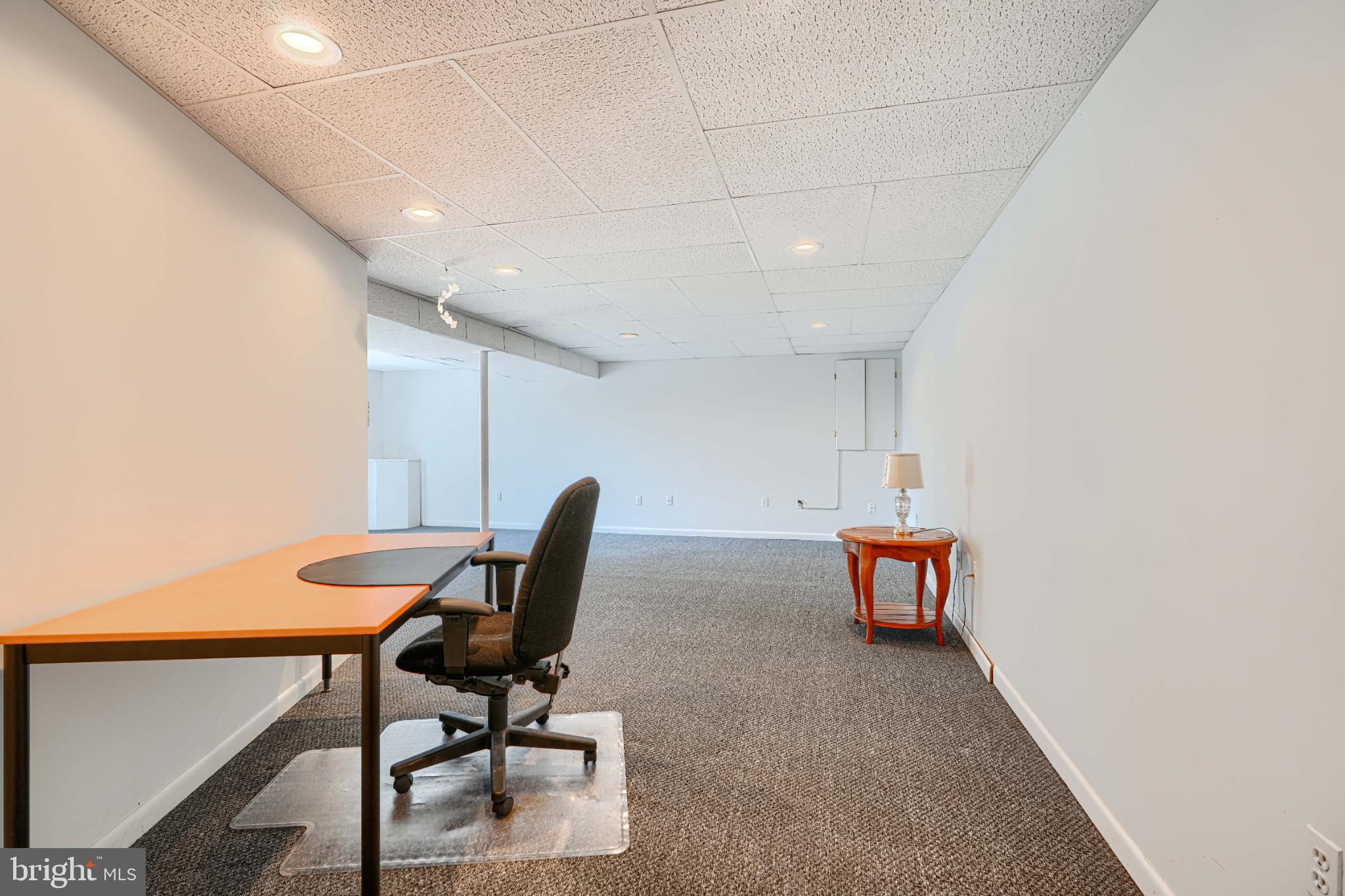 9213 Ramblebrook Road Nottingham, MD 21236 - Photo 36 of 51 Versatile space ready for your vision.