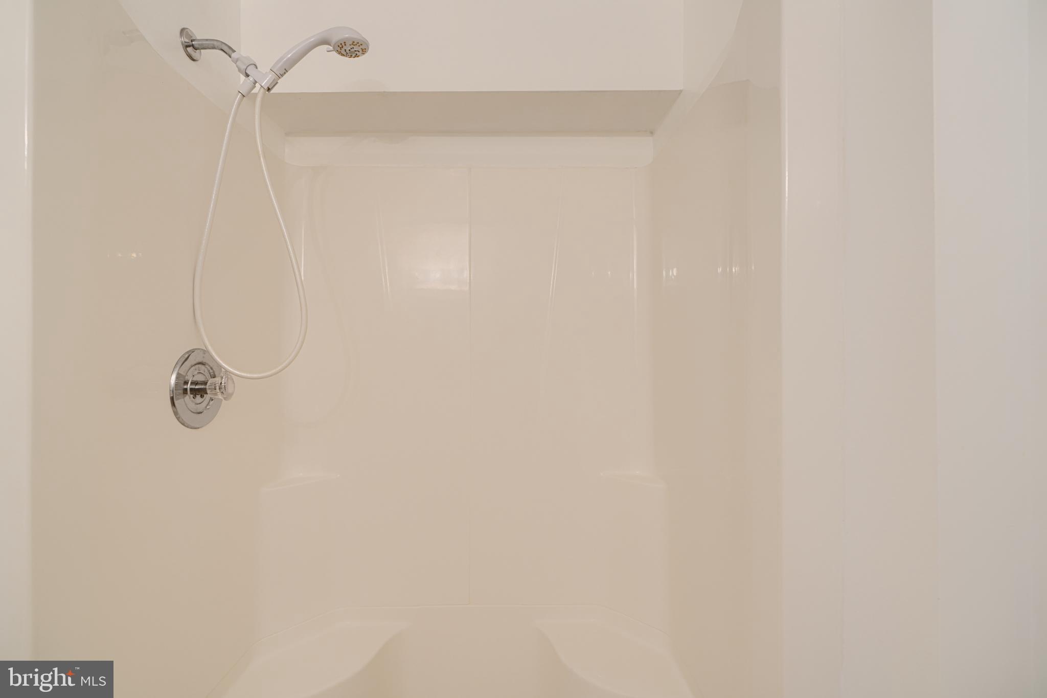 9213 Ramblebrook Road Nottingham, MD 21236 - Photo 38 of 51 Low entry shower in LL