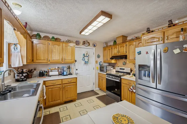 $390,000 | 115 Boyd Lane, Hohenwald, TN 38462