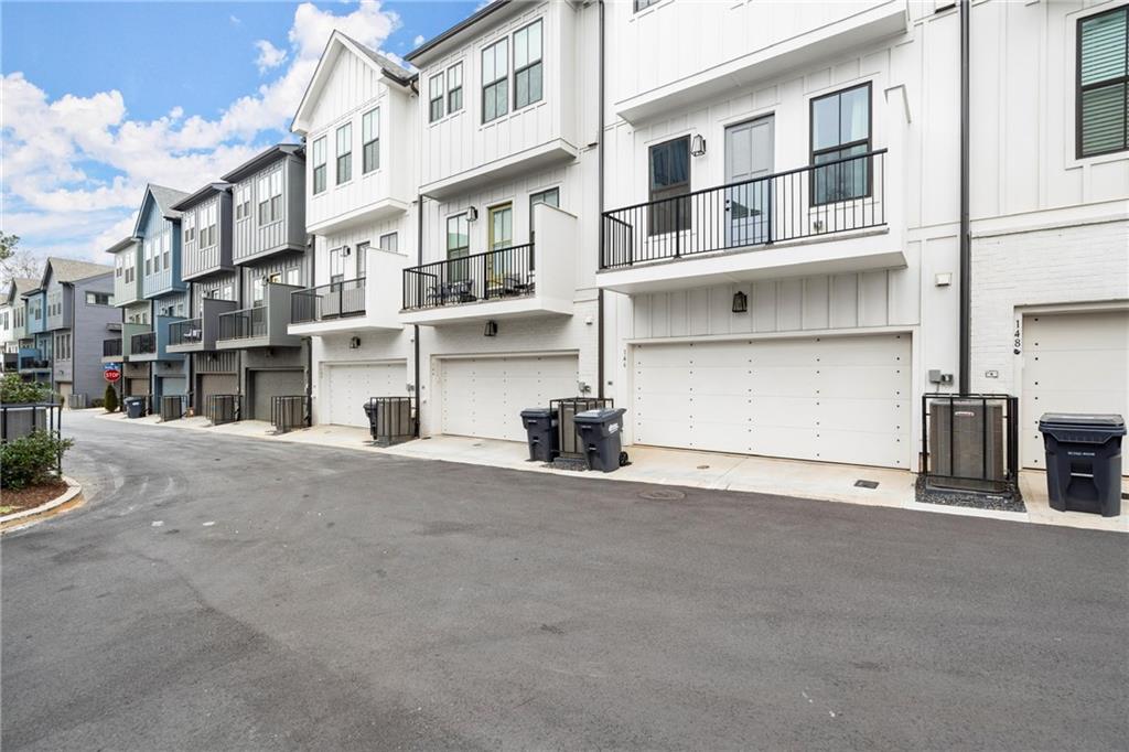 146 Chestnut Circle Atlanta, GA 30342 - Photo 31 of 32