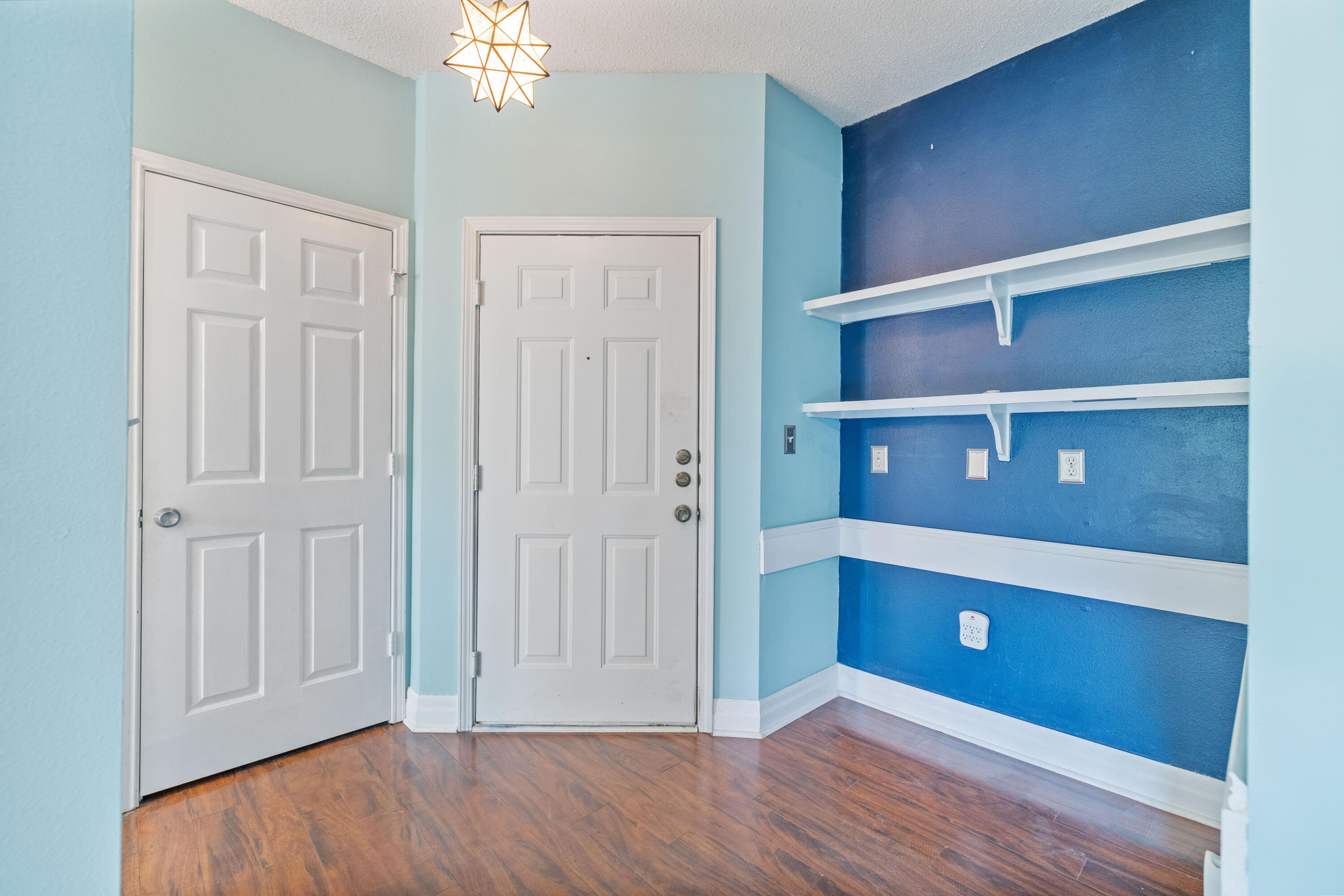 2322 Chatelain Way Mount Pleasant, SC 29464 - Photo 9 of 49
