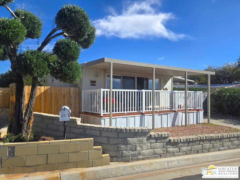 16620 El Segundo Way Desert Hot Springs, CA 92241 - Photo 2 of 68