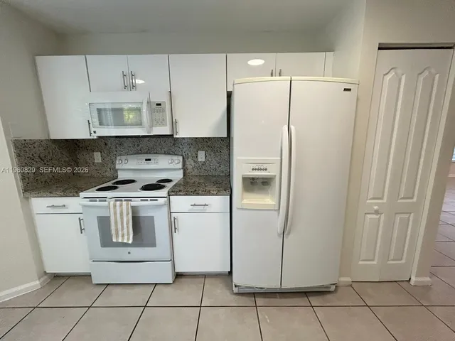 $3,395 | 9204 Southwest 167th Place, Miami, FL 33196