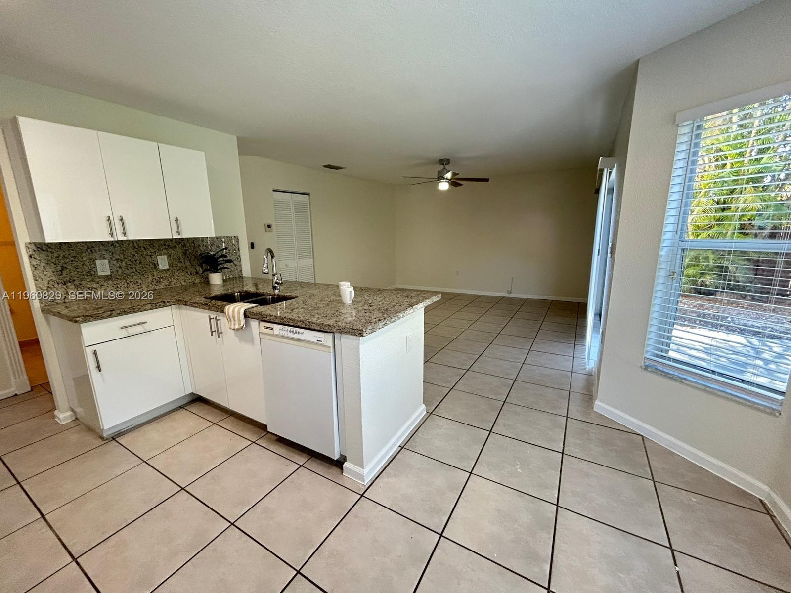 9204 Southwest 167th Place Miami, FL 33196 - Photo 15 of 53