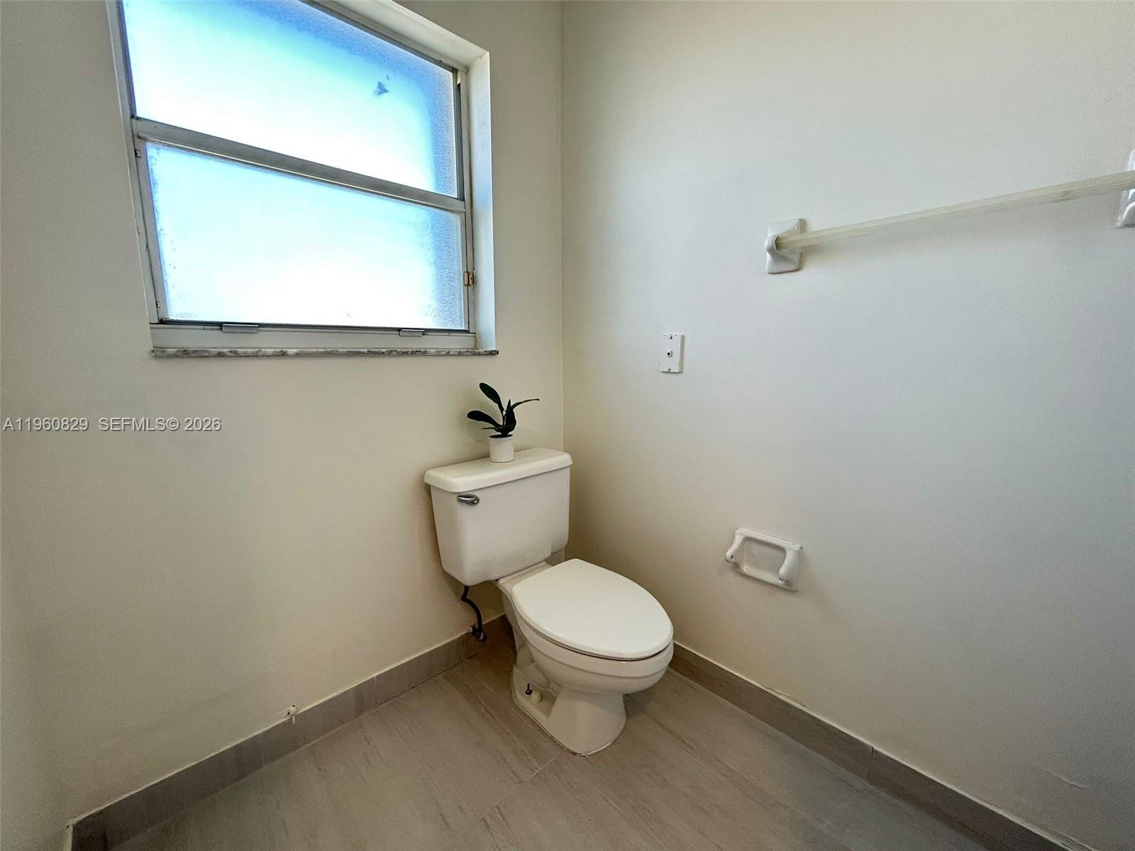 9204 Southwest 167th Place Miami, FL 33196 - Photo 36 of 53