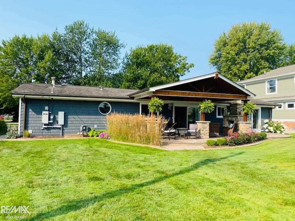 33885 Schneider Road Chesterfield, MI 48047 - Photo 23 of 32