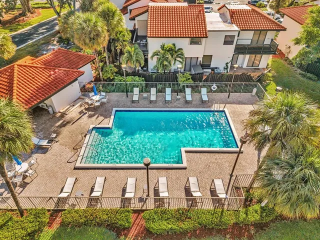 $395,000 | 4182 South Pine Island Road, Davie, FL 33328