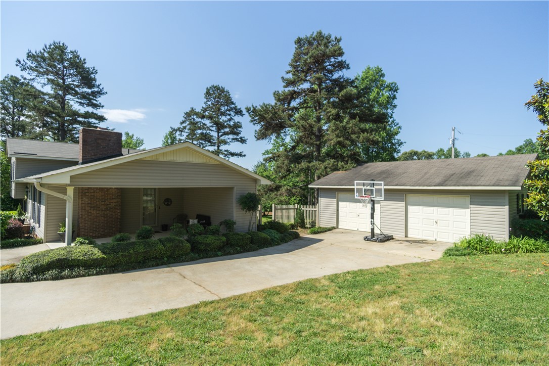 121 Fox Fire Road Central, SC 29630 - Photo 47 of 50