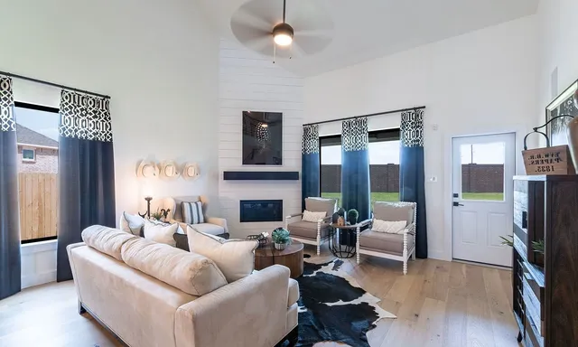 $388,407 | 30919 Peak Pass Drive, Waller, TX 77484