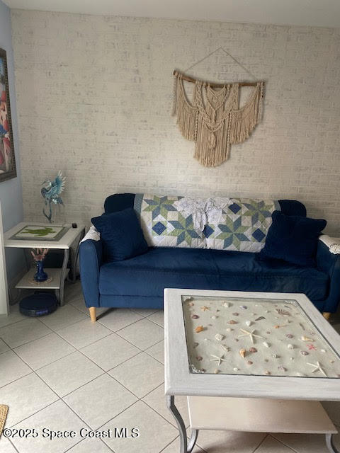 926 Jamestown Avenue, Unit 93 Indian Harbour Beach, FL 32937 - Photo 2 of 31 view of a couch in a room