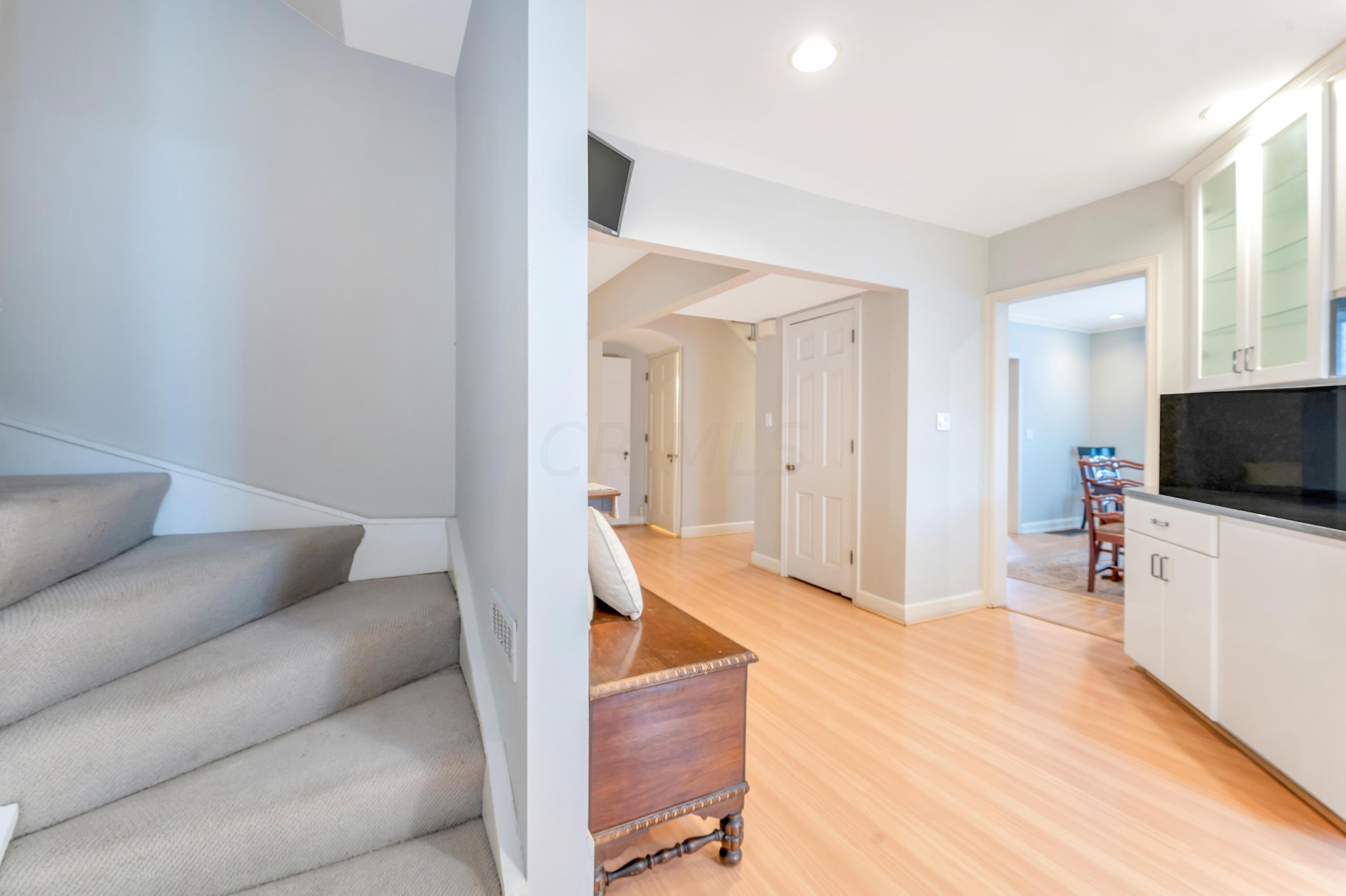 2722 Bexley Park Road Columbus, OH 43209 - Photo 21 of 45