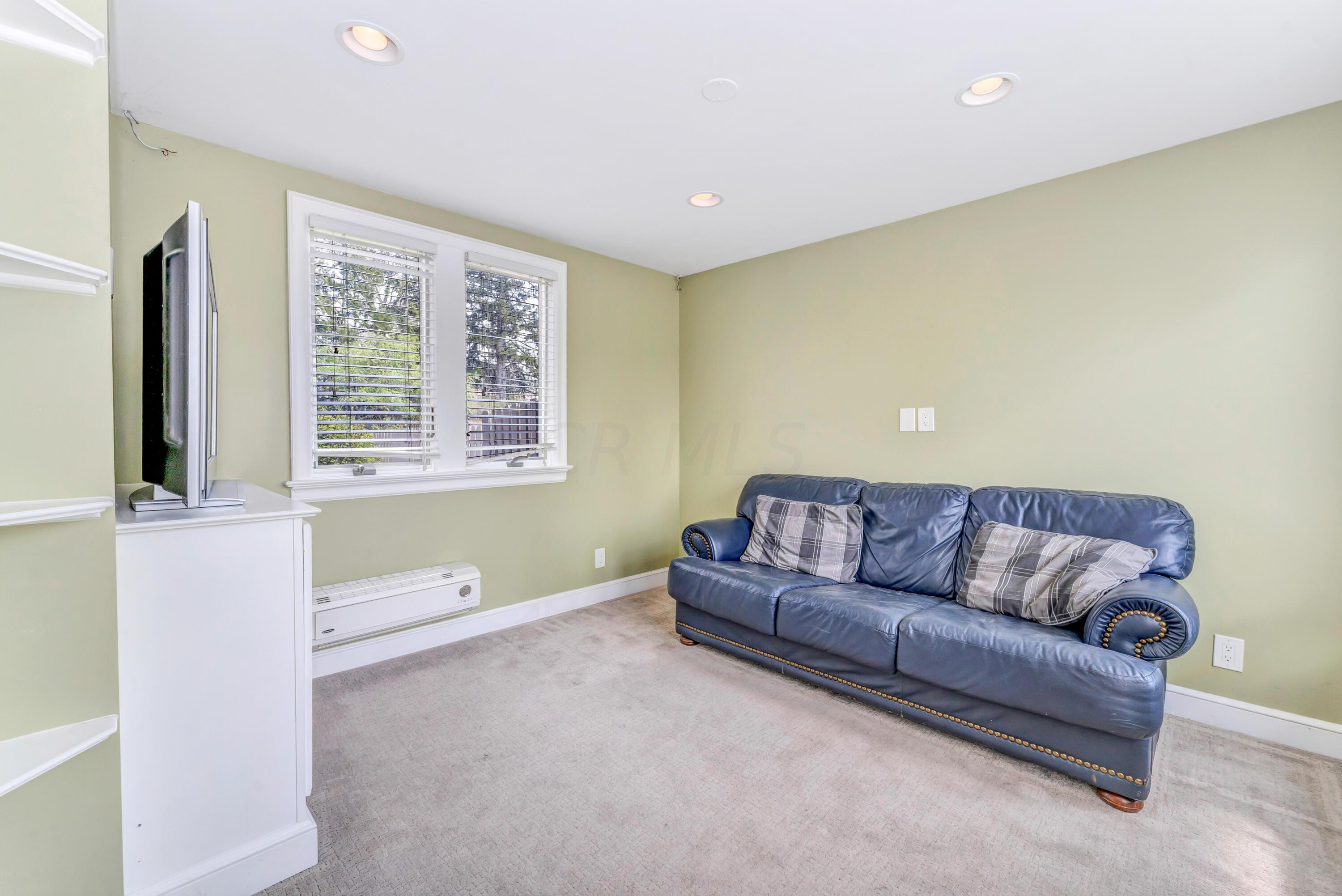 2722 Bexley Park Road Columbus, OH 43209 - Photo 22 of 45