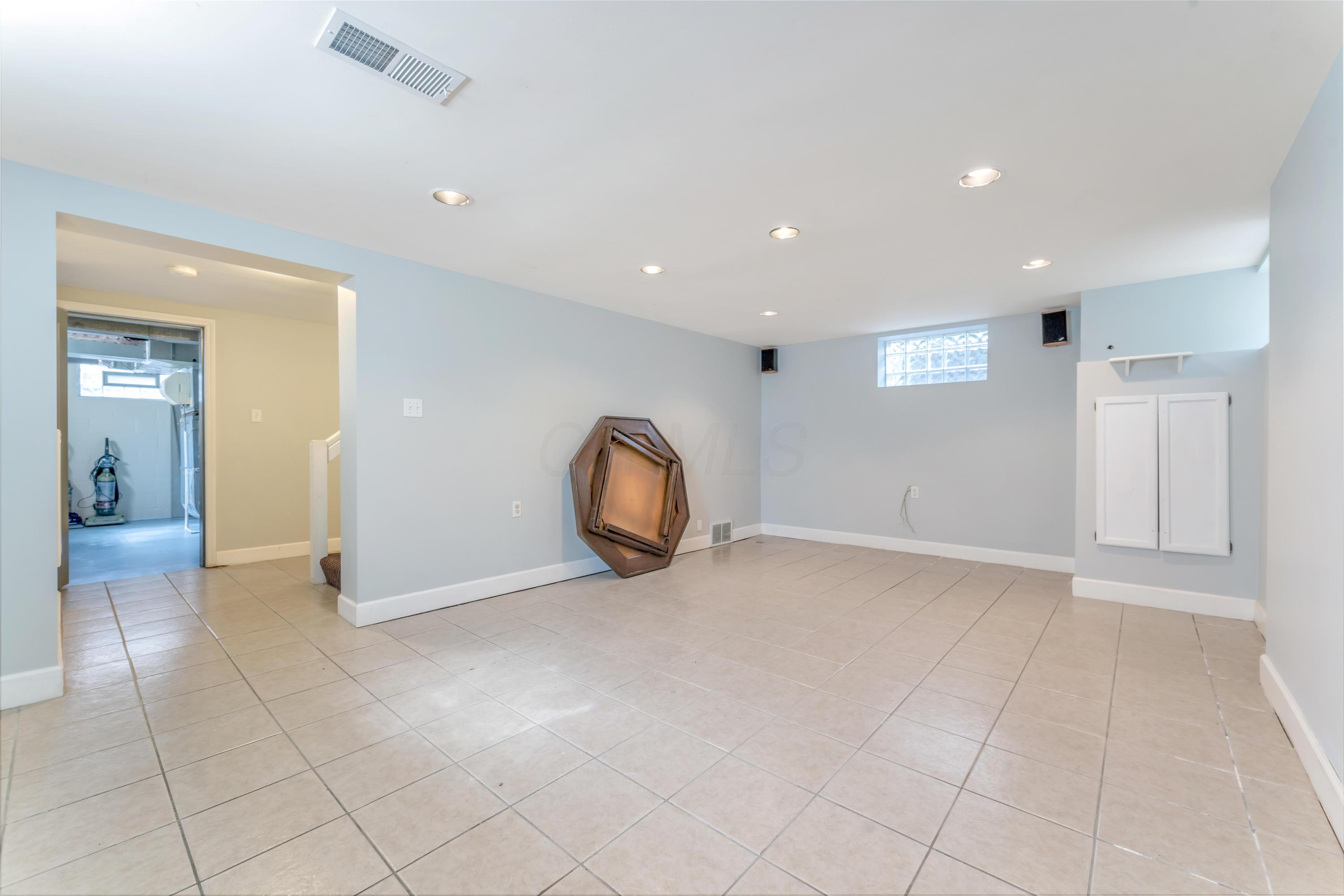 2722 Bexley Park Road Columbus, OH 43209 - Photo 39 of 45