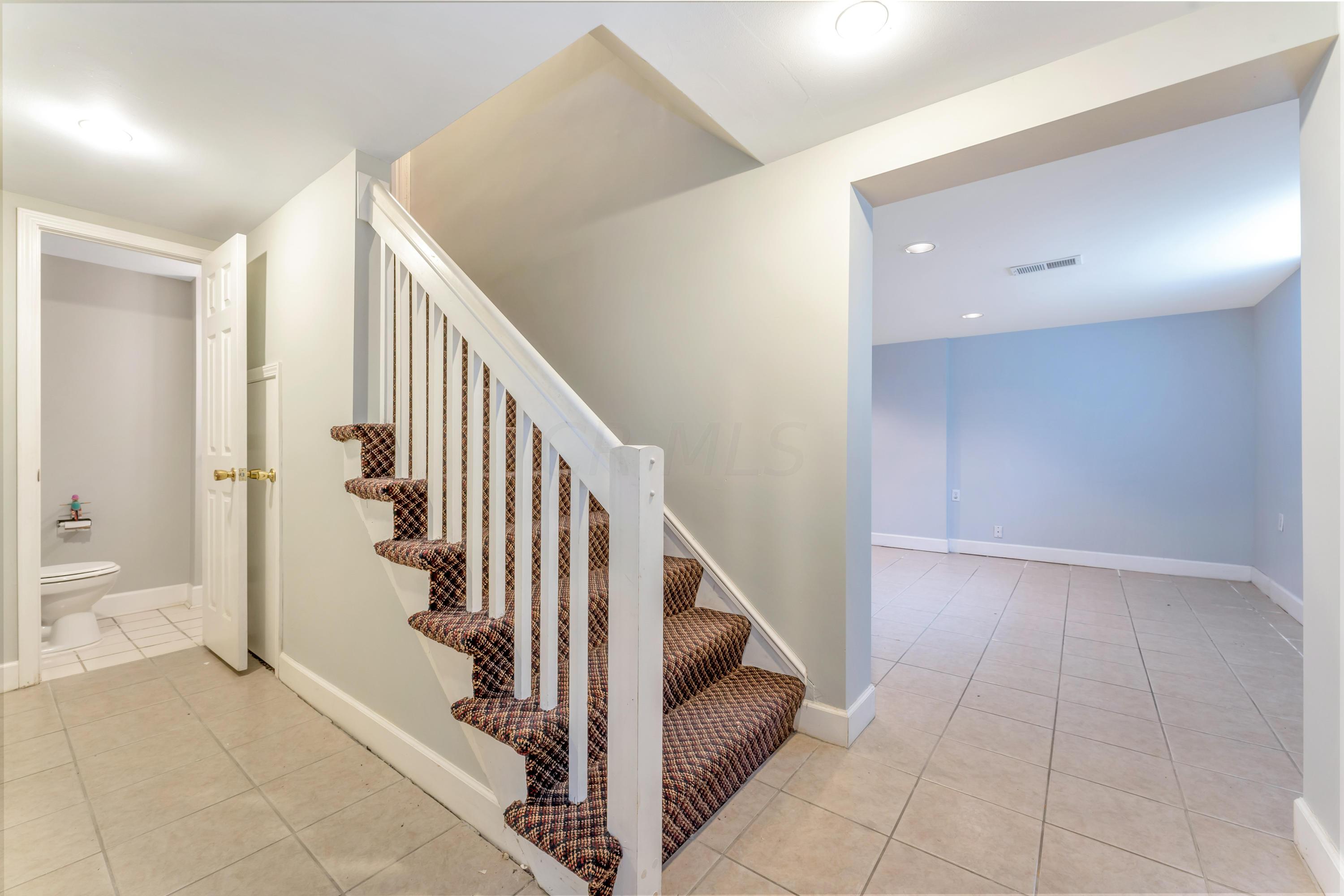 2722 Bexley Park Road Columbus, OH 43209 - Photo 43 of 45