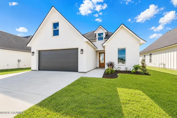 $2,500 | 107 Prague Avenue, Youngsville, LA 70592