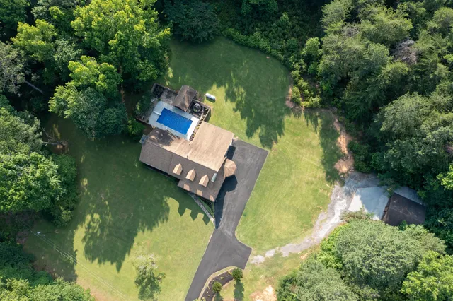 $739,000 | 446 Jamestown Road, Menlo, GA 30731