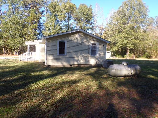 1211 Central Road Thomson, GA 30824 - Photo 16 of 17 Right side