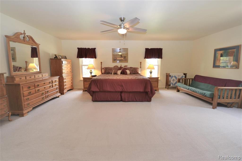 35444 Fredericksburg Road Farmington Hills, MI 48331 - Photo 20 of 52