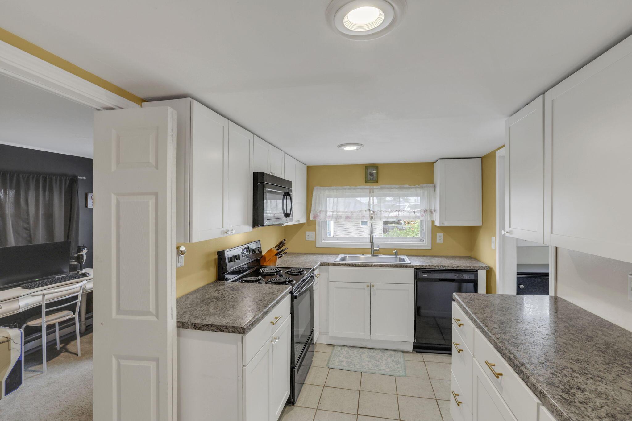 8 1st Street Lancaster, OH 43130 - Photo 13 of 32