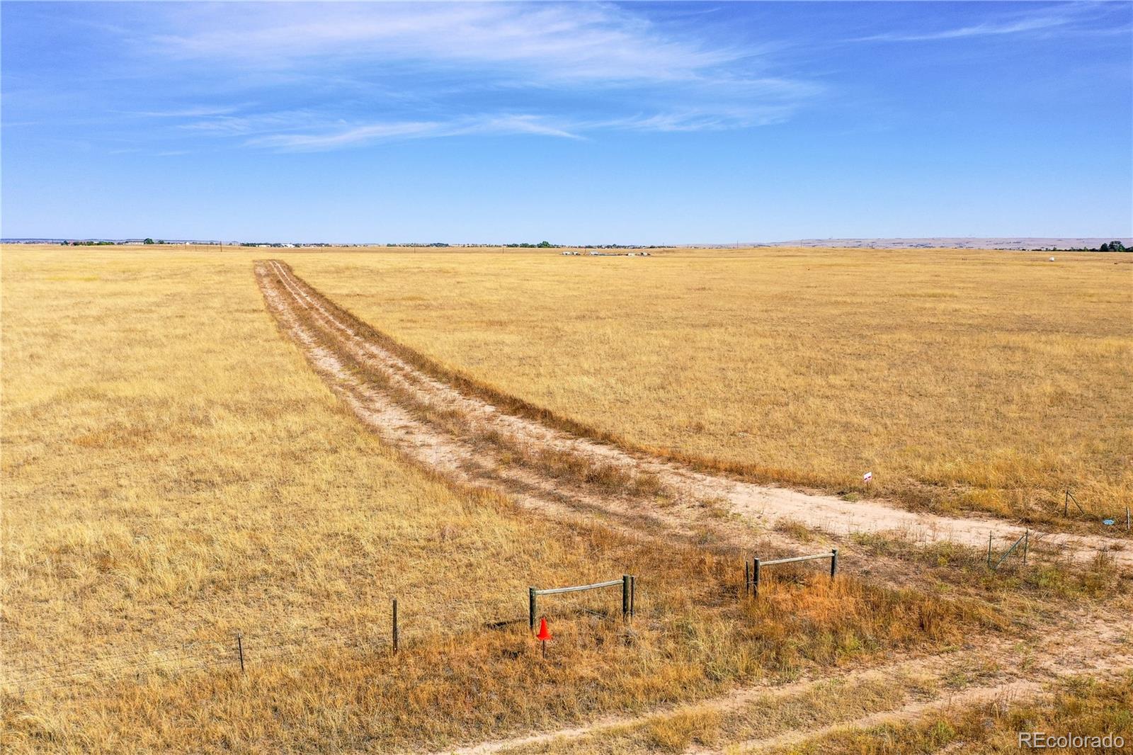 3 North Log Road Calhan, CO 80808 - Photo 8 of 24 a view of an ocean