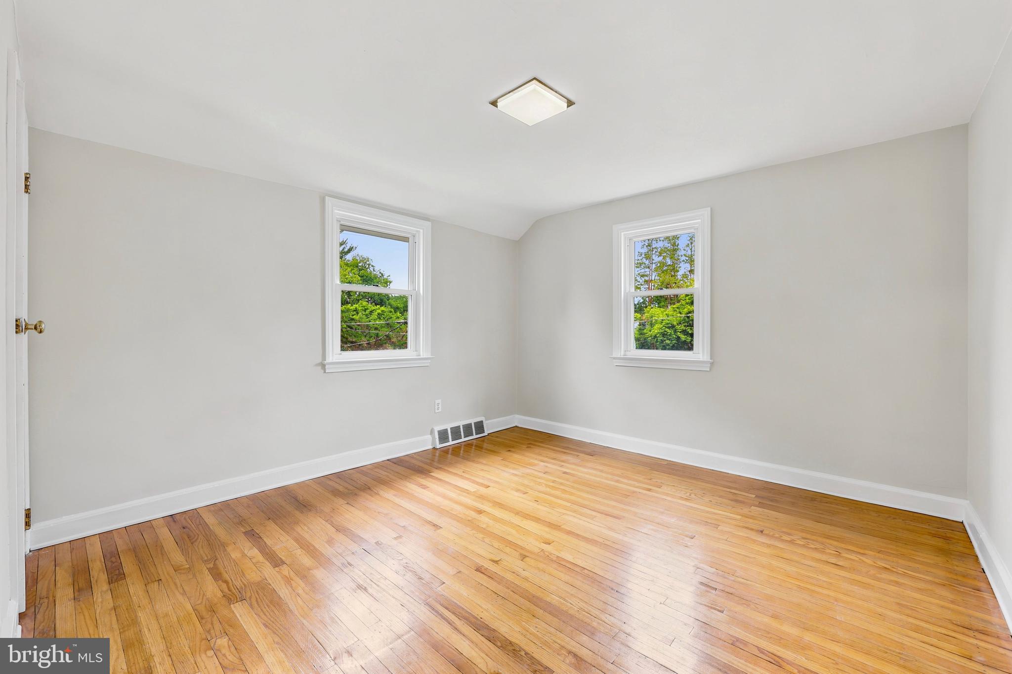 102 Rockglen Road Wynnewood, PA 19096 - Photo 14 of 24 Bedroom 3