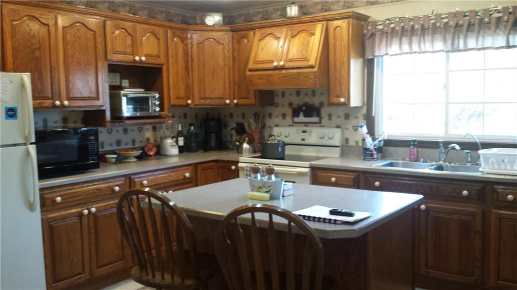 754 East Middle Street Rosedale, IN 47874 - Photo 3 of 21