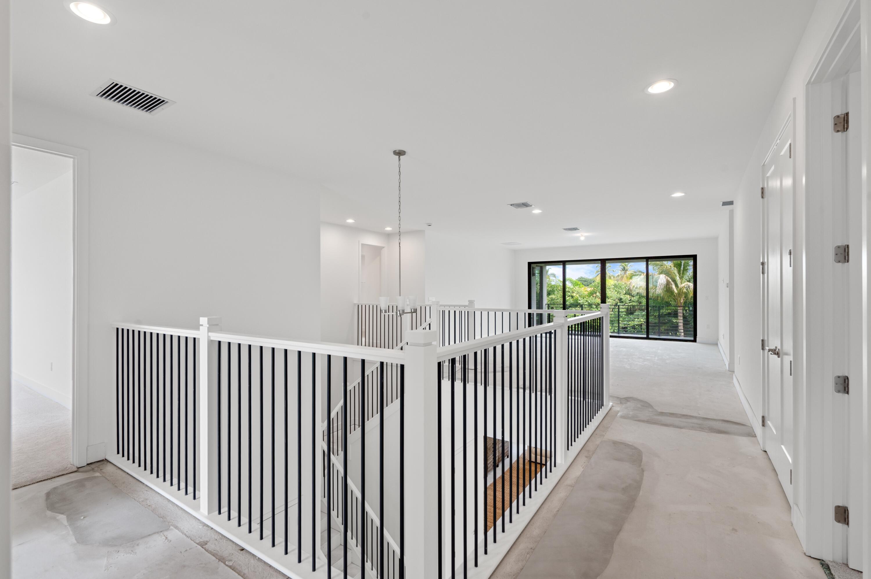 8539 Ganton Drive Boca Raton, FL 33434 - Photo 24 of 56 Landing