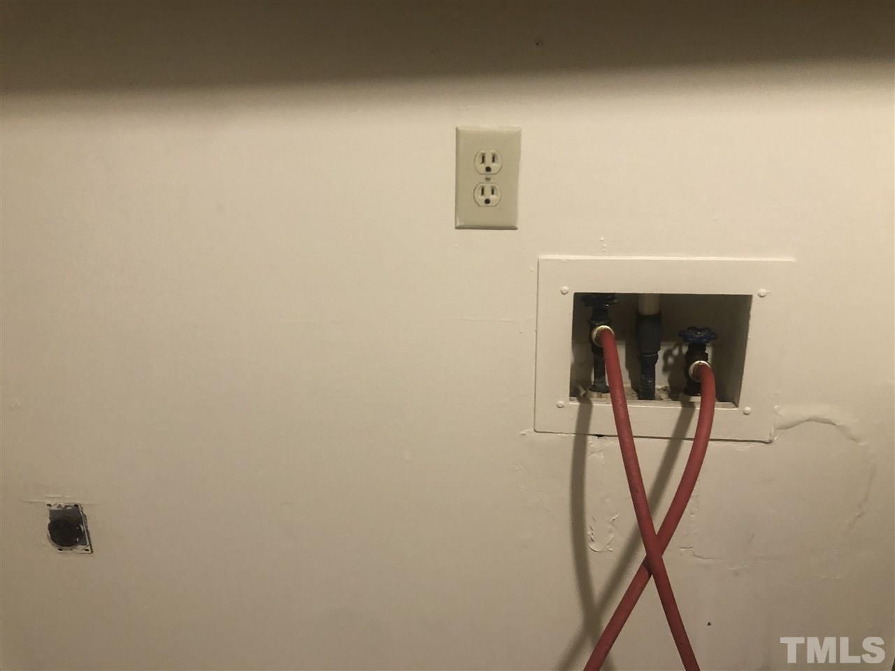 926 Jason Court Cary, NC 27511 - Photo 10 of 10 a view of a hallway